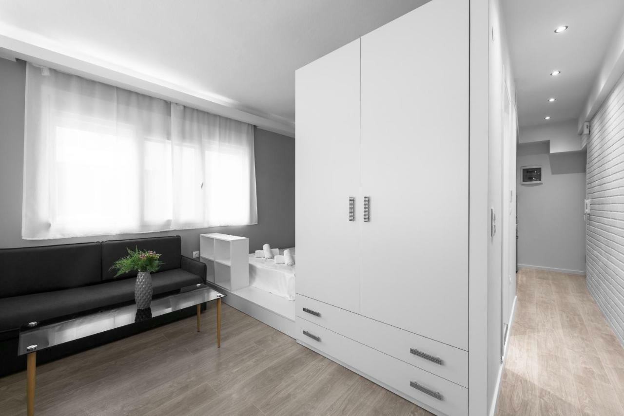 Denizen Boutique Apartments, Nilie Hospitality Mgmt Thessaloniki Exterior foto