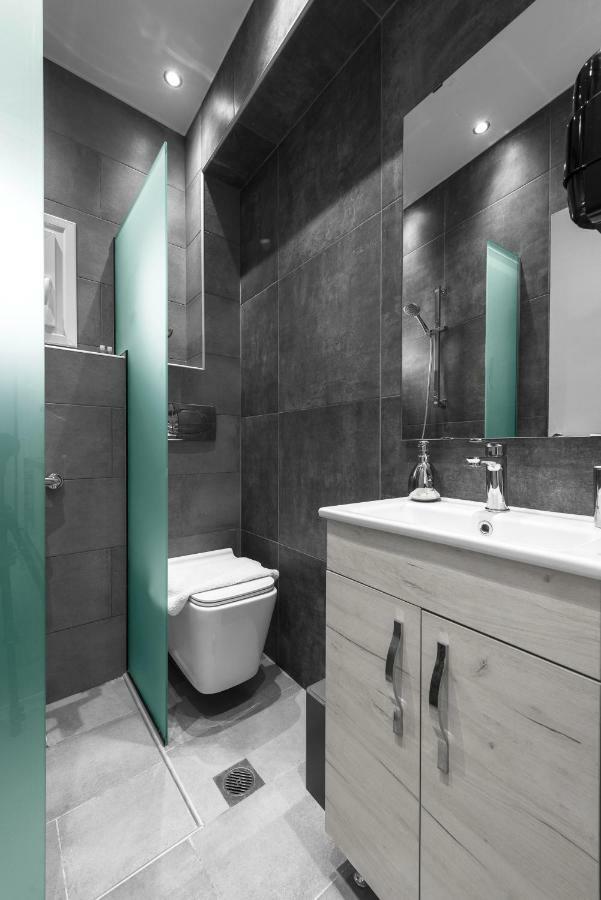 Denizen Boutique Apartments, Nilie Hospitality Mgmt Thessaloniki Exterior foto